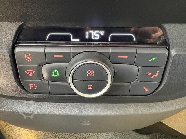 Standard tractor DAF XF 480 FT