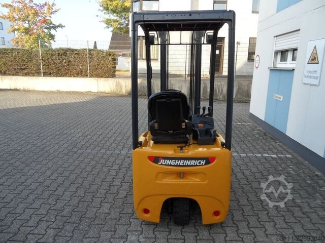 Carretilla eléctrica de 3 ruedas Jungheinrich EFG 115 - Freisichtmast