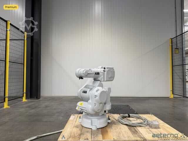 Robô remodelado com 1 ano de garantia ABB IRB140T-6/0.8