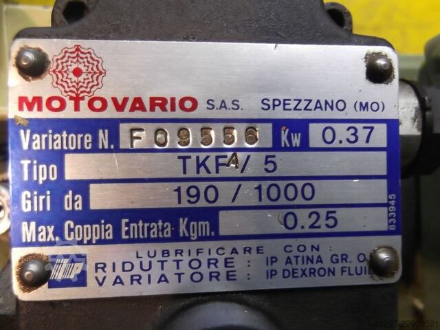 Regelbare tandwielmotor 0,37 kW 190-1000 tpm MOTOVARIO** TKF/5