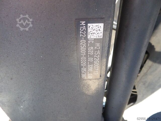 বৈদ্যুতিক 4 চাকা ফর্কলিফ্ট Linde E25-01