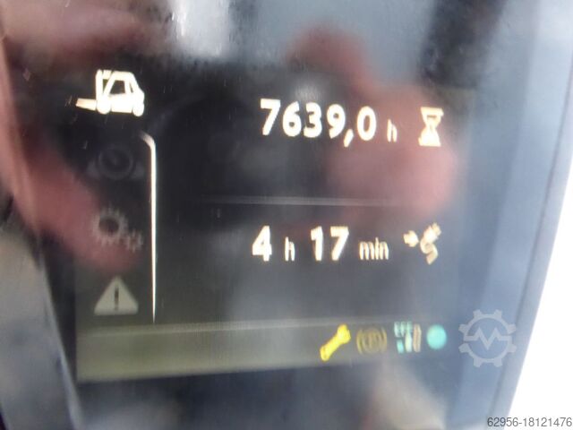 বৈদ্যুতিক 4 চাকা ফর্কলিফ্ট Linde E25-01