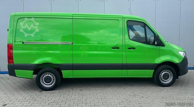 Dobozos furgon MERCEDES-BENZ Sprinter 317 LANG 9G-TRONIC TOTWINKEL 360°KAMERA