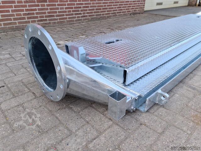 Læsser/aflæsser  Leidingdrempel / road ramp