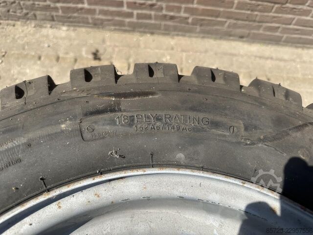 Kolo s pnevmatiko  2 Banden 15/55/17  18 PLY - Nieuw