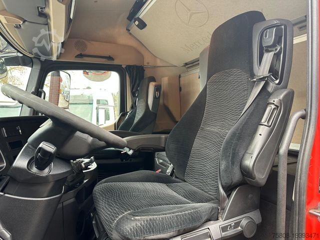 Autocarro con pianale e telone MERCEDES-BENZ Actros 2545 Pritche 7,29m Hubdach Stapler