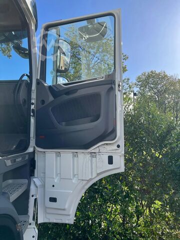 Štandard-SZM DAF XF 450 FT