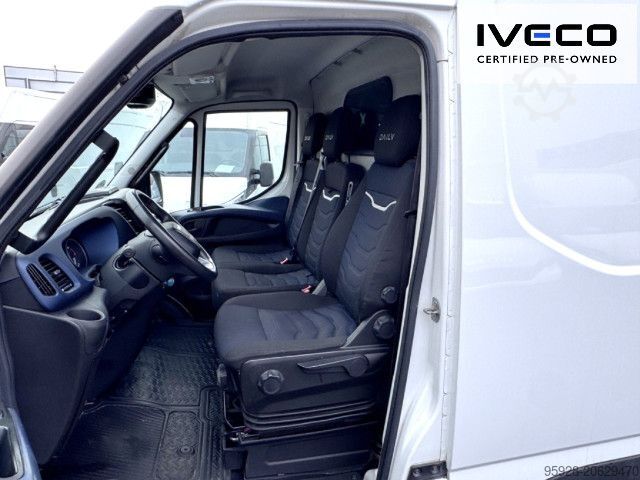패널 밴 IVECO 35S14HA8 V/P, LED, Fahrersitz gefedert