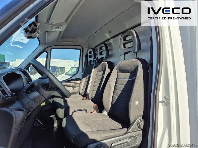 Transporter mit Koffer IVECO 35C16HA8 Koffer/LBW