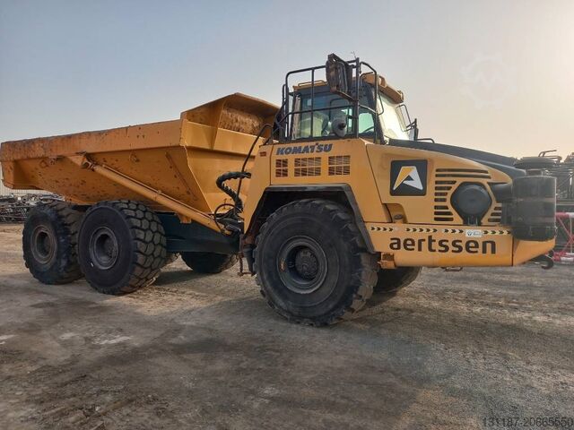 自卸卡车 Komatsu HM400-3R (4 pcs available in Abu Dhabi)