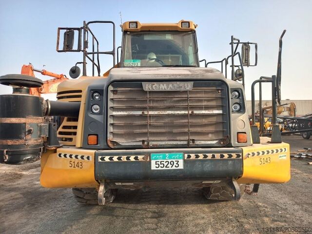 自卸卡车 Komatsu HM400-3R (4 pcs available in Abu Dhabi)