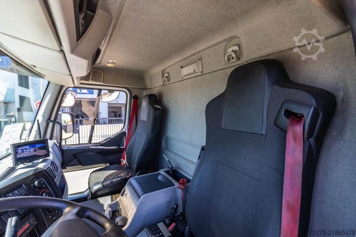 กระเป๋าเดินทาง RENAULT D19 320 DXI + DHOLLANDIA