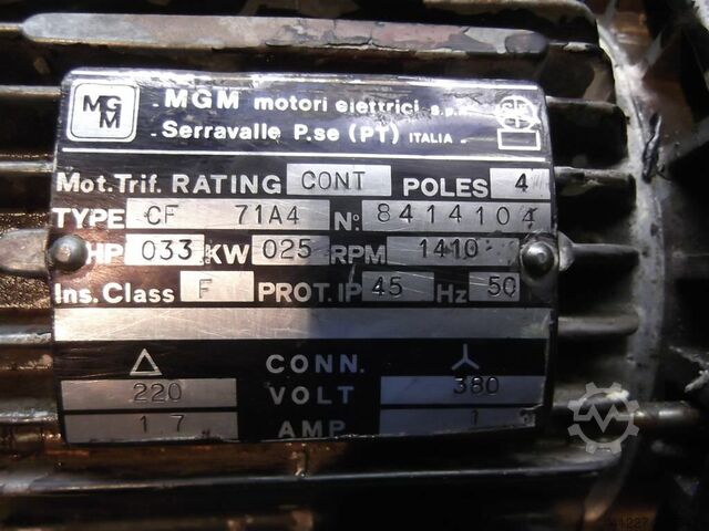 Roda gigi 0,25 kW 28 rpm MGM CF71A4