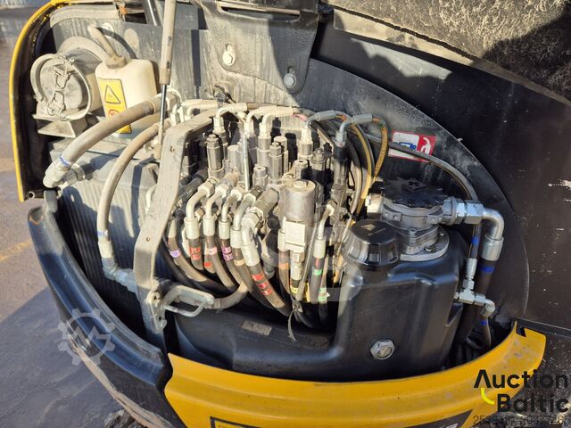 Miniexcavadora JCB 8026 CTS