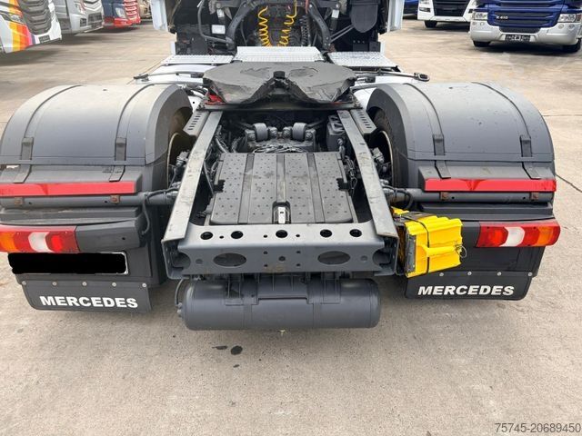 Lielapjoma vilcējs MERCEDES-BENZ ACTROS 1842* RETARDER * MP 4