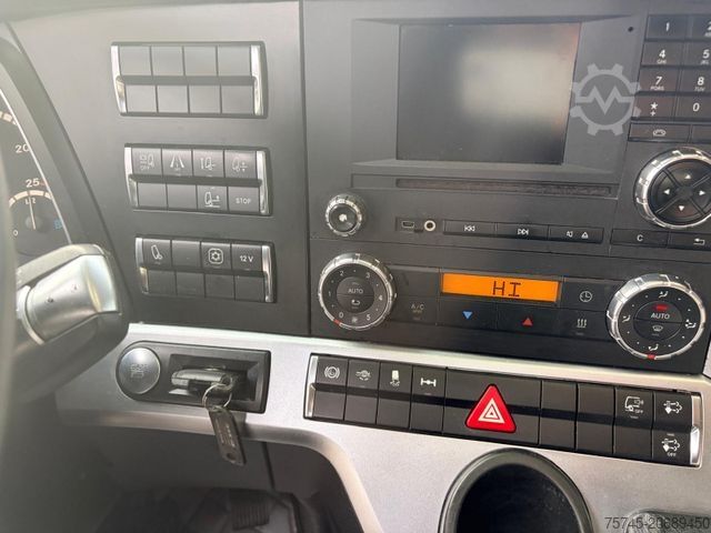 Lielapjoma vilcējs MERCEDES-BENZ ACTROS 1842* RETARDER * MP 4