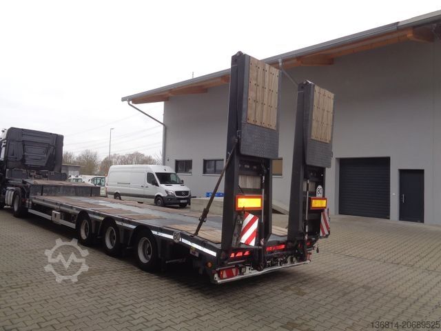 Ημιρυμουλκούμενο χαμηλής φόρτωσης FAYMONVILLE S43 Seilwinde hydr. Plateau Lenkachse 49,5 To