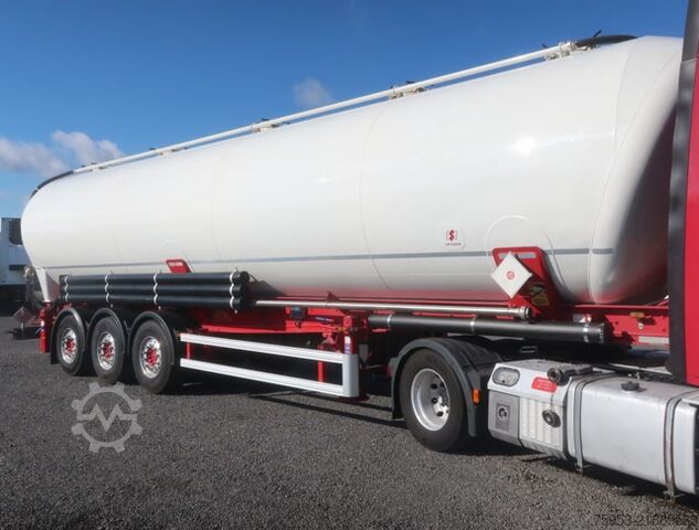 Siloauflieger Spitzer SK 2760 CAL 60m³ Kippsilo Hydraulik Unfall