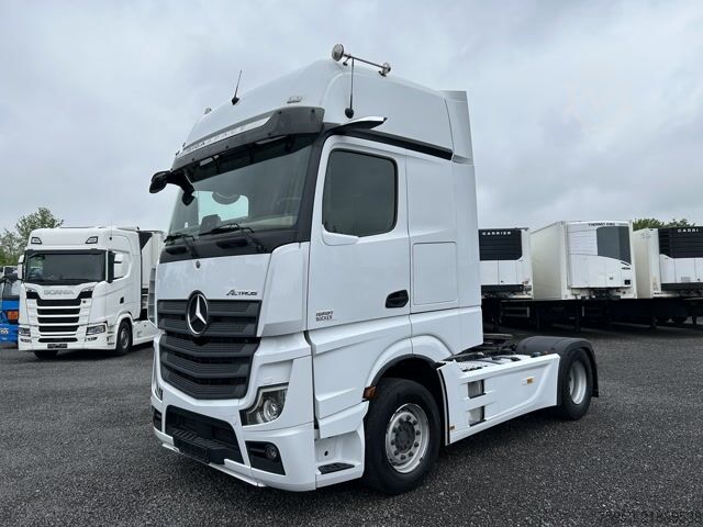 Standard SZM Mercedes Benz 1851 LS Actros Gigaspace