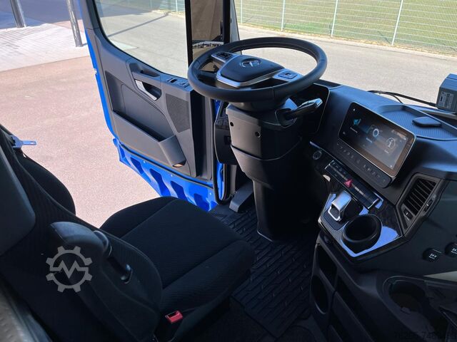 Tractor estándar Mercedes-Benz Actros 1848 LS KlimaA STH Pano Luft AUT AHK ACC