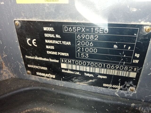 Buldozeris Komatsu D65PX-15
