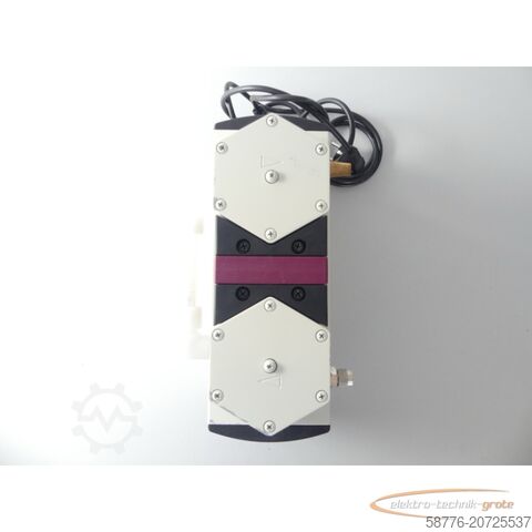 Component  Leybold DIVAC 1.2L 200V~ Membranpumpe SN: 10031461