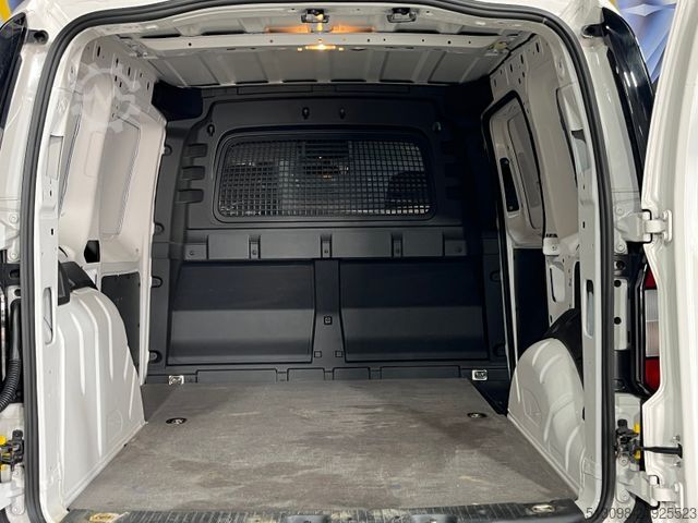 Furgon blaszak VOLKSWAGEN CADDY AUTOMATIK AHK NAVI KLIMA TEMP SHZ
