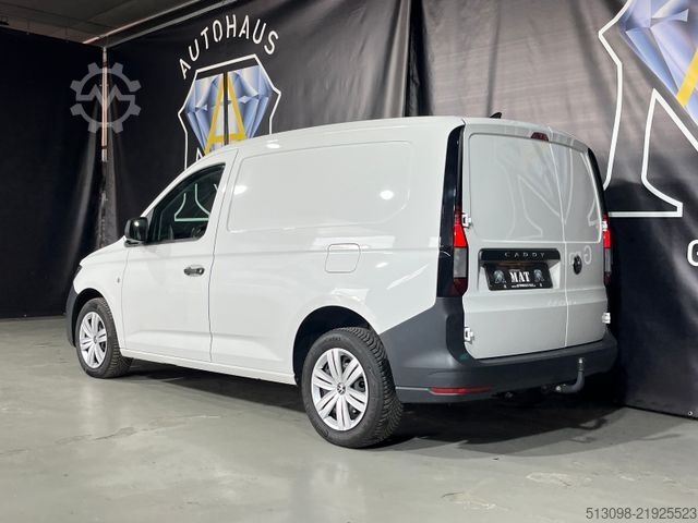 Furgon blaszak VOLKSWAGEN CADDY AUTOMATIK AHK NAVI KLIMA TEMP SHZ