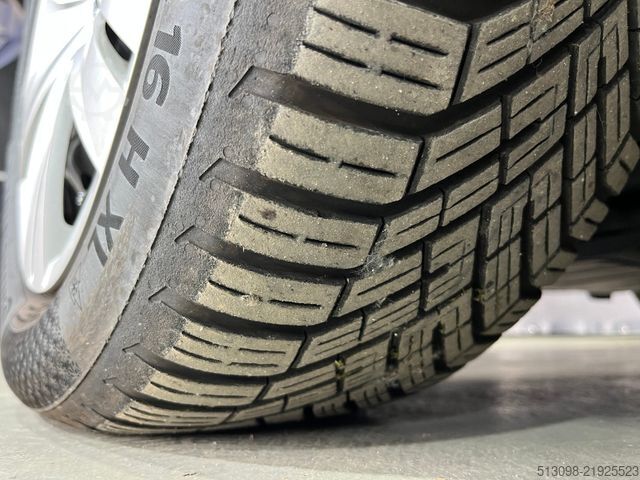 Furgon blaszak VOLKSWAGEN CADDY AUTOMATIK AHK NAVI KLIMA TEMP SHZ