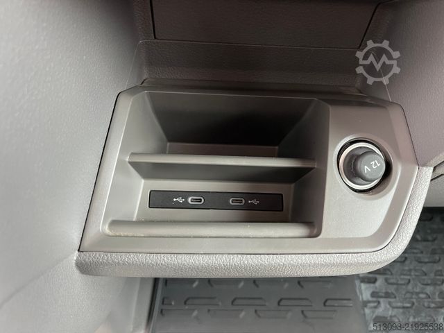Furgonetka pick-up VOLKSWAGEN CRAFTER PRITSCHE DoKa AHK NAVI KLIMA KAMERA