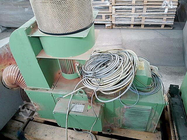 Divu skrūvju ekstrūderis Werner & Pfleiderer Continua 83