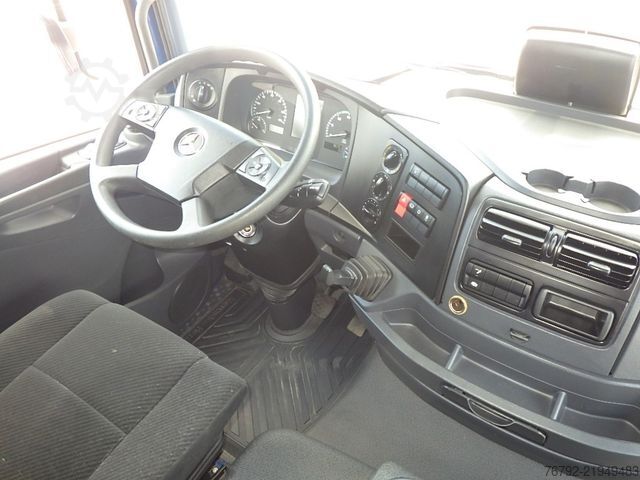 Kamion sa ravnom platformom MERCEDES-BENZ 1223 L Atego 4/Pritsche 7,2m/LBW/AHK/Klima/98tkm