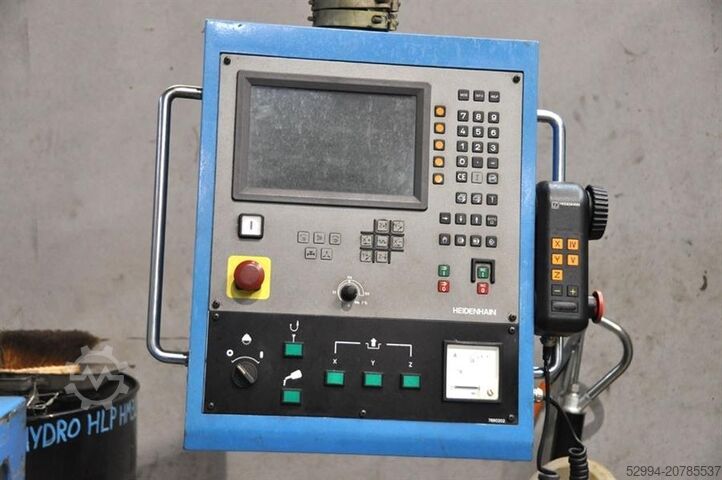 Sänkyjyrsinkoneet liikkuvalla pöydällä ja CNC:llä Kiheung Point U3 X: 1200 - Y: 600 - Z: 550 mm CNC