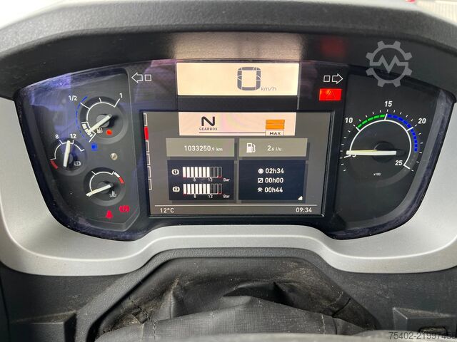 স্ট্যান্ডার্ড SZM Renault T HIGH 440 Comfort / 2x Tank / Euro 6