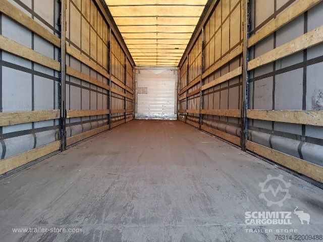 Semirremolque abierto con toldo Schmitz Cargobull Curtainsider Mega Getränke