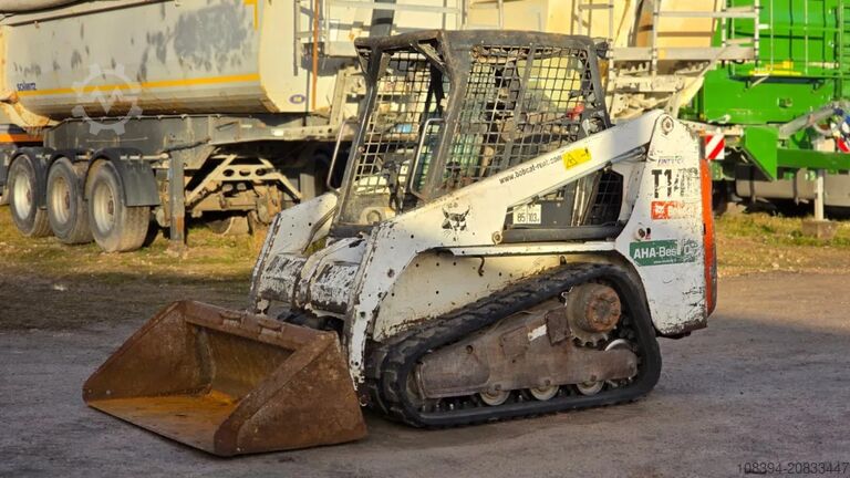 Caricatore cingolato Bobcat T140