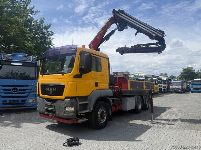 Tipper truck MAN TGS 26.400 6X4H-2 Kran Fassi F235XP bis 25 Meter