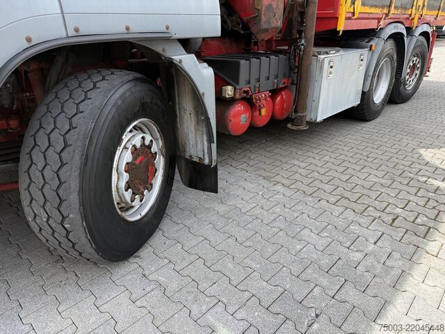 Tipper truck MAN TGS 26.400 6X4H-2 Kran Fassi F235XP bis 25 Meter