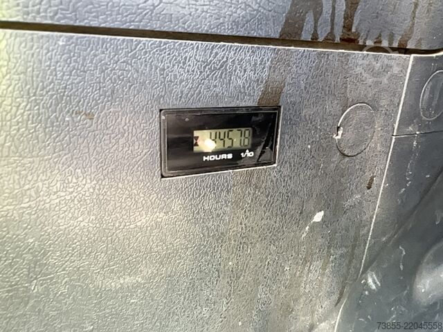 Excavadora de cadenas Hyundai HX520AL