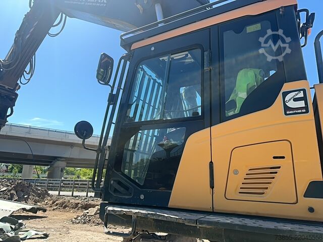 Excavadora de cadenas Hyundai HX520AL