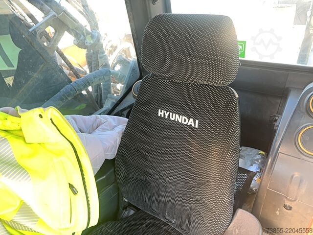 Excavadora de cadenas Hyundai HX520AL