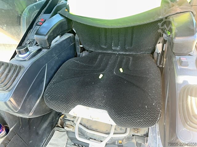 Excavadora de cadenas Hyundai HX520AL