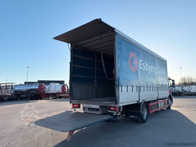 LKW mit Pritsche & Plane VOLVO FM 330 4x2 7,7 m Curtainsider and Taillift