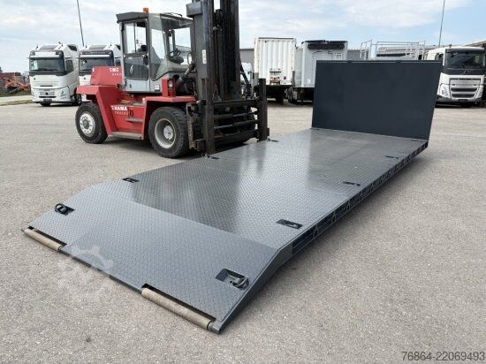 Abrollcontainer  ABROLLPLATTFORM 6,50M X 2,50M ,SOFORT VERFüGBAR