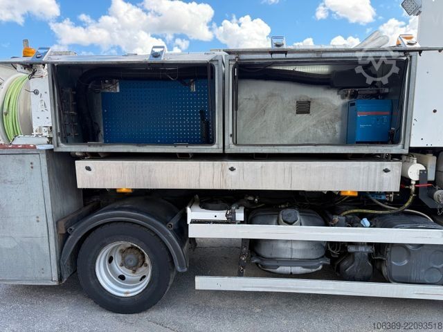 Вакуумний автоцистерна MERCEDES-BENZ Atego 922 4x2 Hvidtved Larsen CityFlex204