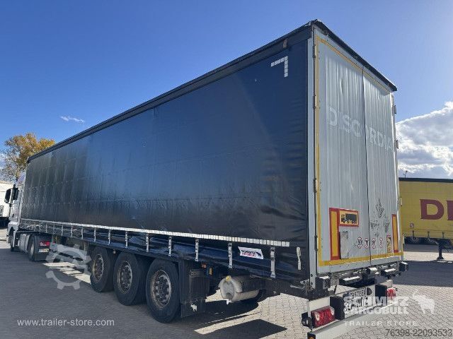 Відкритий напівпричіп з тентом Schmitz Cargobull Curtainsider Standard