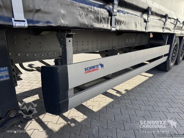 Відкритий напівпричіп з тентом Schmitz Cargobull Curtainsider Standard