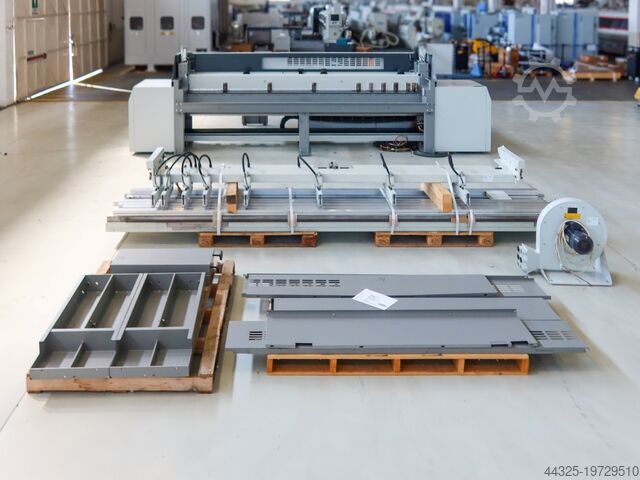Панельна пила - завантаження спереду BIESSE SEKTOR 450