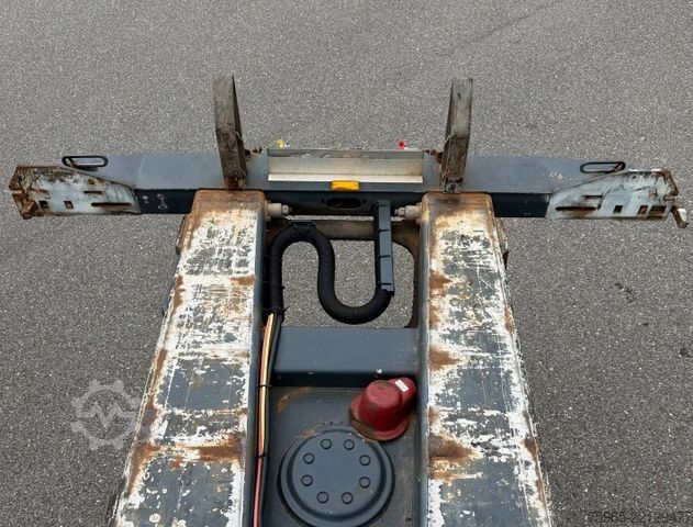 Swap body semitrailer D-TEC VCC-01 FT-LS-S FRONT+MIDDLE+BACK SLIDER 20-40-45