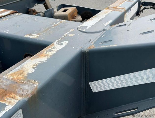 Swap body semitrailer D-TEC VCC-01 FT-LS-S FRONT+MIDDLE+BACK SLIDER 20-40-45